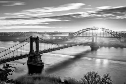 Tres Puentes al Amanecer en blanco y negro